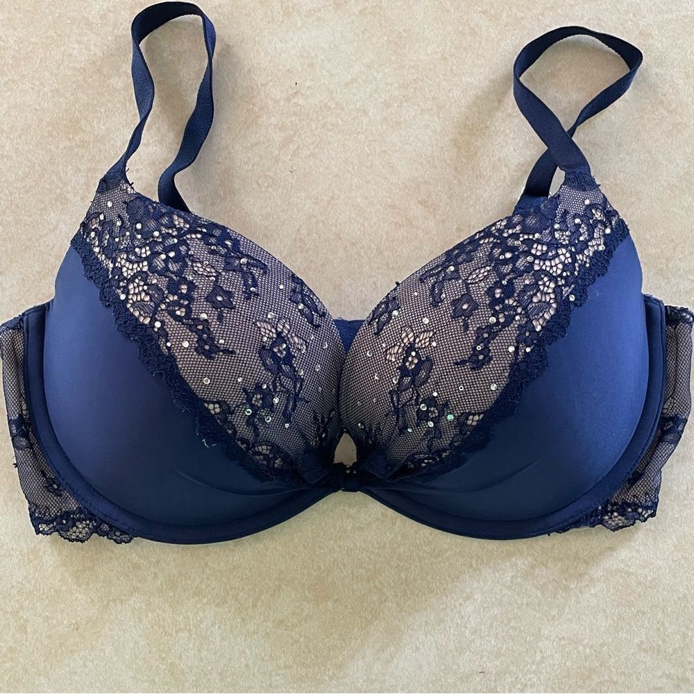 Victoria’s Secret Padded Demi Navy blue lace Bra size 34D 34 D women’s